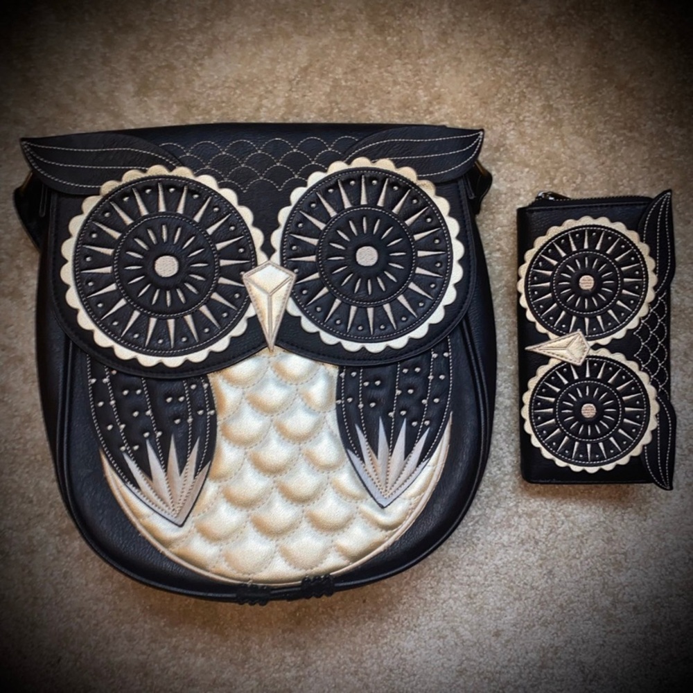 RARE LOUNGEFLY Black Gold Owl Crossbody Shoulder Bag Purse & Wallet BRAND NEW!